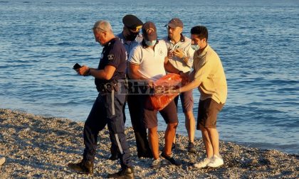 Allarma bomba in spiaggia a Bordighera: ma forse è solo l'involucro di un proiettile d'artiglieria