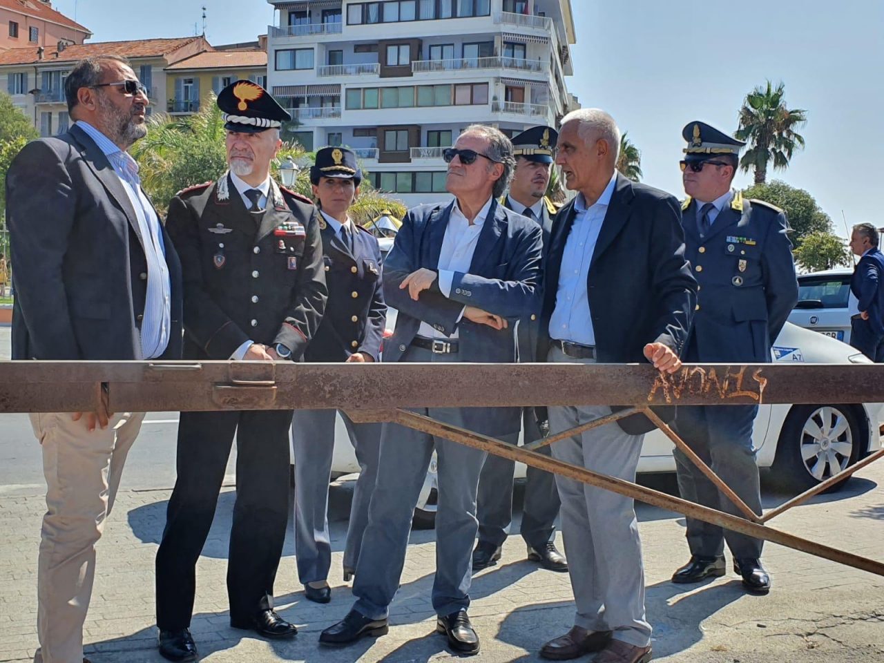 Blitz del Prefetto Intini a Ventimiglia. Visita ai luoghi dei migranti: “Situazione sotto controllo”