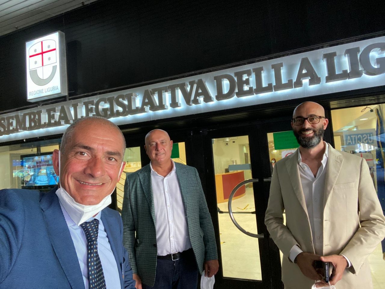 Il cantante Sandro Giacobbe firma l’inno di Liguria Popolare. Il video