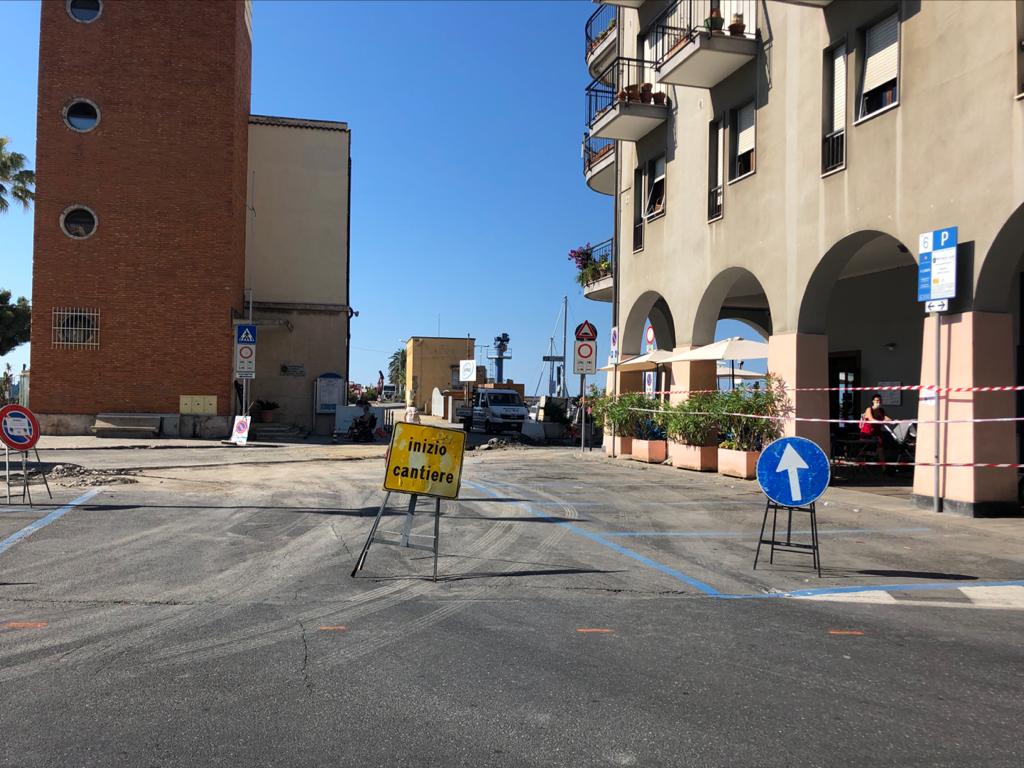 Iniziati i lavori alla Spianata, parcheggio chiuso