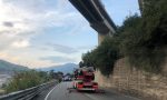 Crollo calcinacci da viadotto A10 a Imperia: chiuse corsia di sorpasso e Statale 28