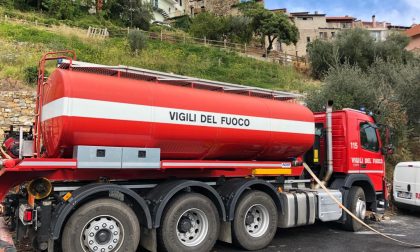 Emergenza idrica a Villa Faraldi: rifornimenti giornalieri di acqua