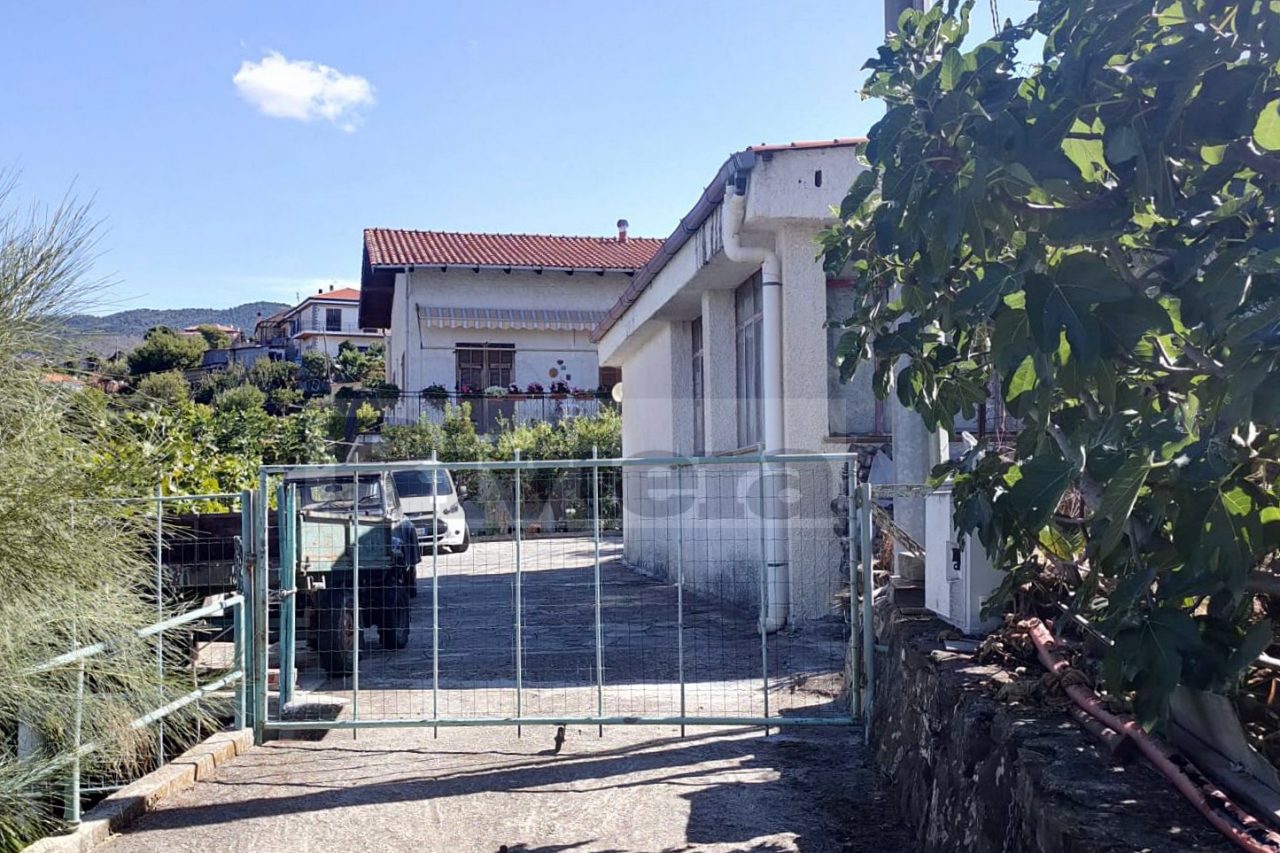 Accoltella il compagno al petto: la convalida di arresto di Ylenia è in videoconferenza