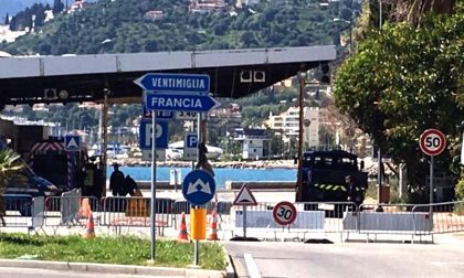 Sequestrati a Ventimiglia 5 slogan contro le forze di polizia