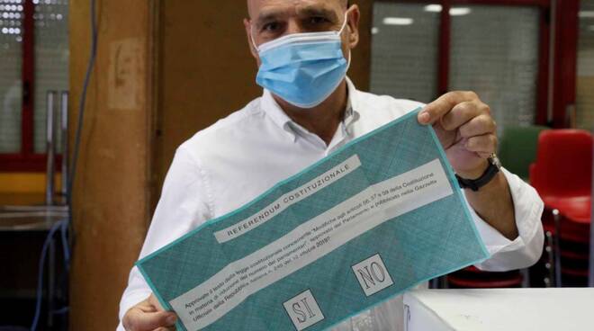 Voto a domicilio: certificati Asl in ritardo, protestano gli elettori in quarantena per Covid