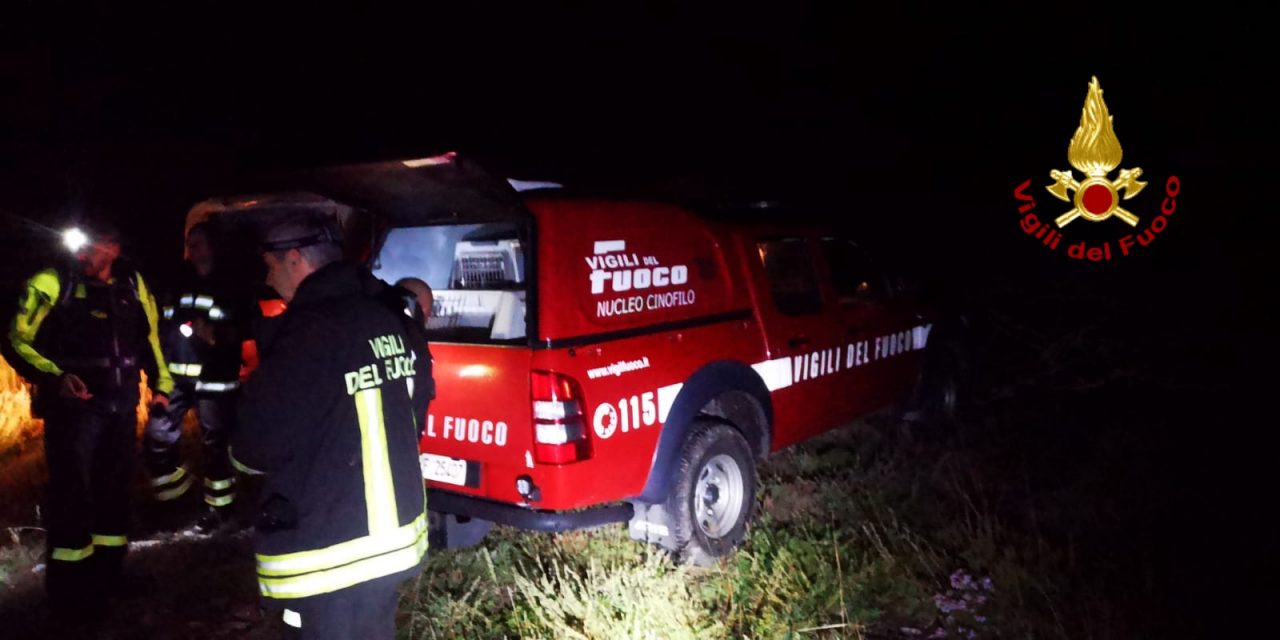 Tre giovani precipitano con l’auto nel dirupo per il ghiaccio