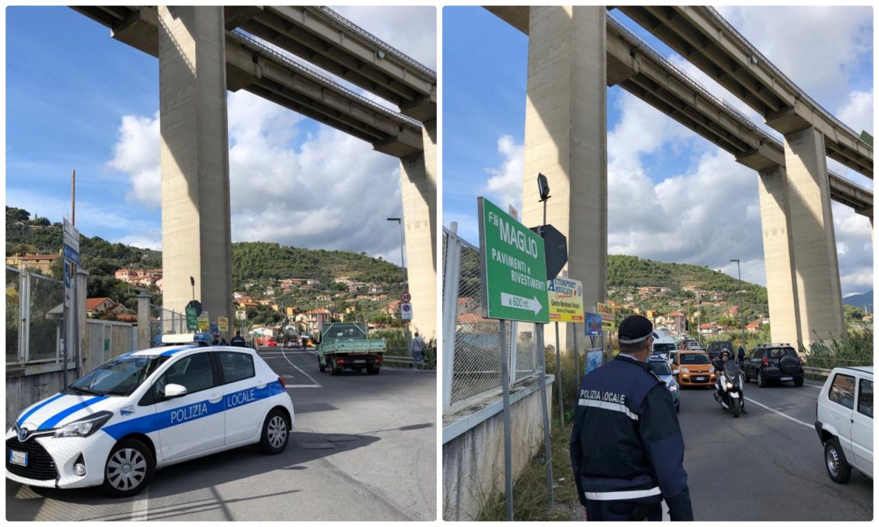 Crollano calcinacci dal viadotto dell’Autofiori a Imperia, ma sopra c’è un cantiere
