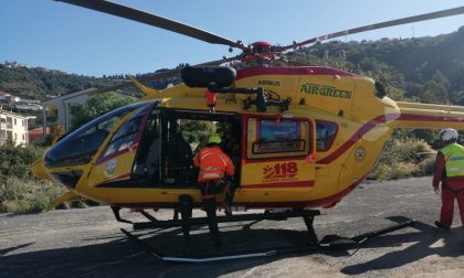 Mobilitazione di soccorsi a Vasia per un incendio e un incidente