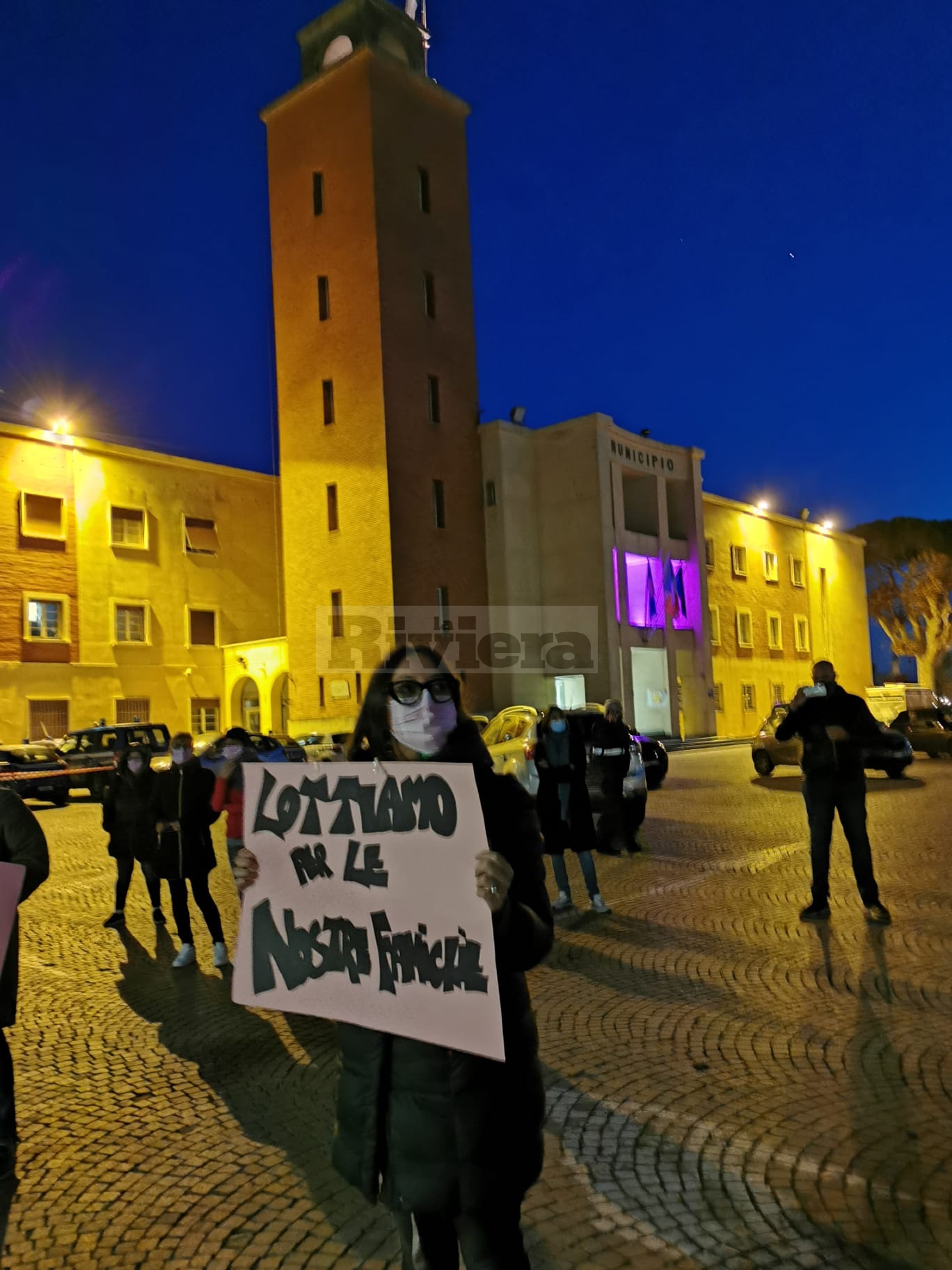 Flash mob manifestazione donne Ventimiglia Decreto Conte_03