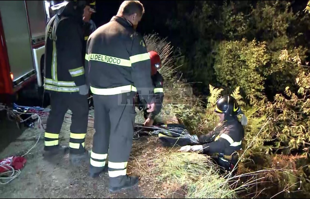 Operai morti con escavatore: lunedì i funerali e lutto cittadino a Molini di Triora