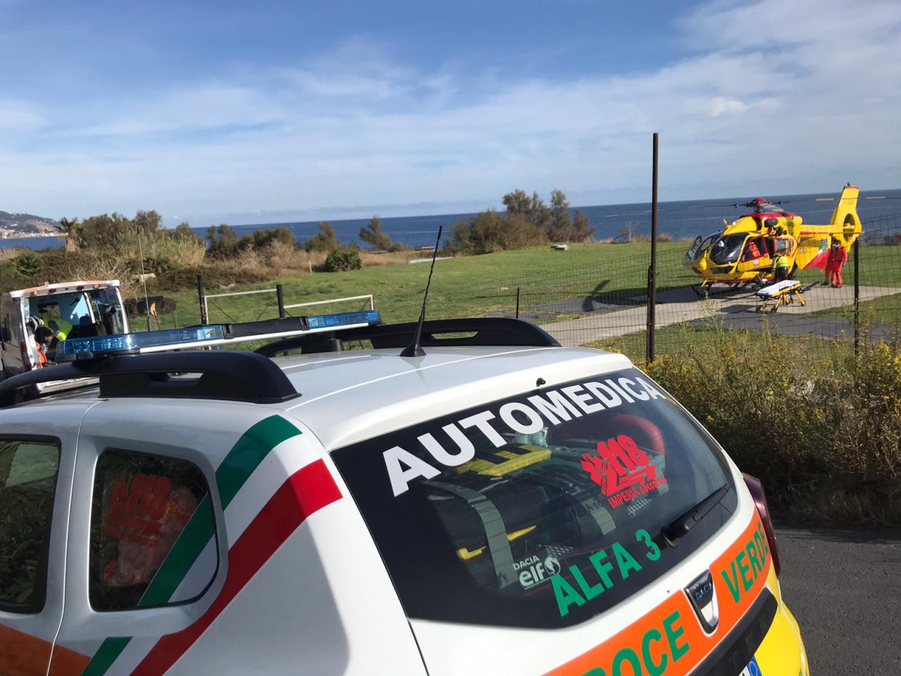 Motociclista ferito a Sanremo. Allertato l’elicottero