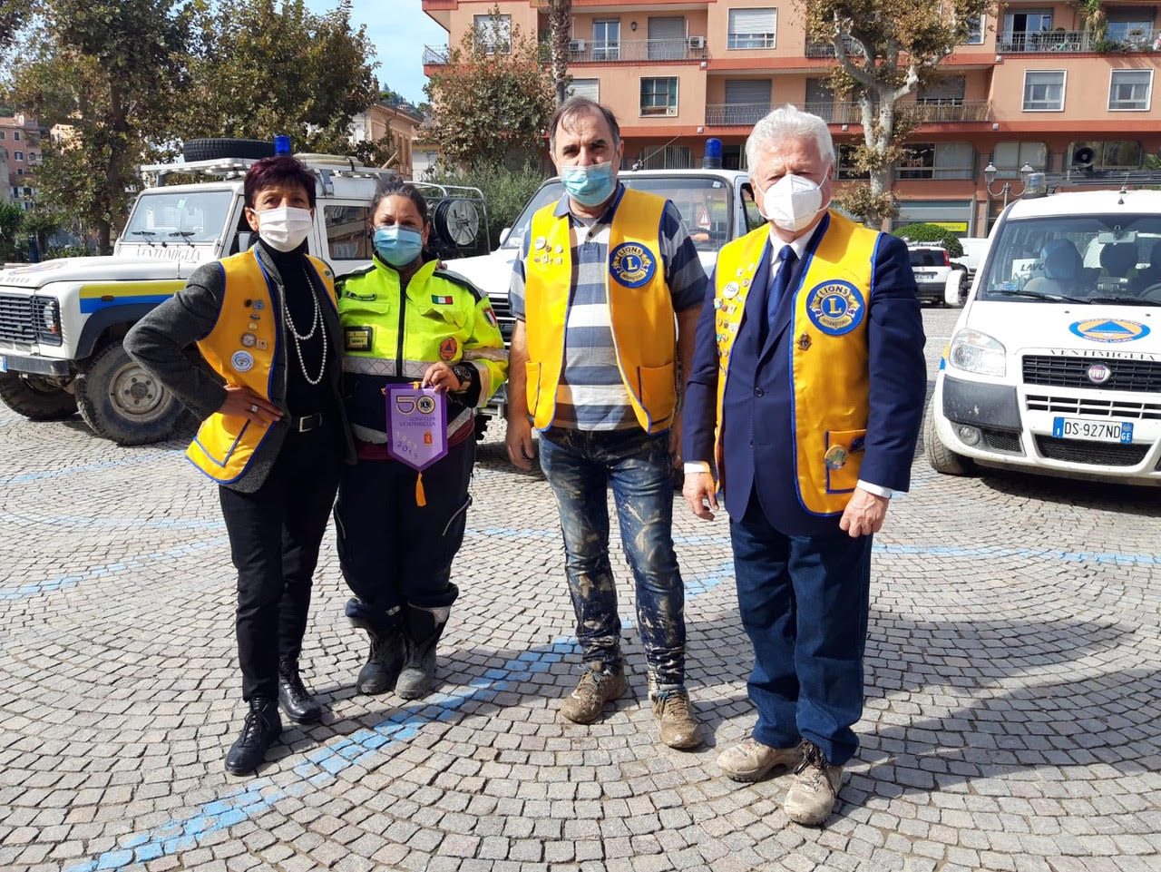 Lions Club Ventimiglia acquista un’idropulitrice per aiutare la città