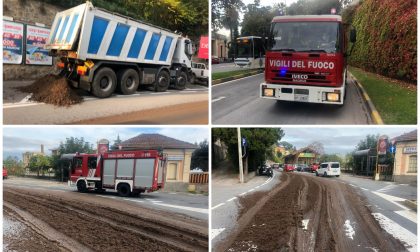 Camion perde quintali di sansa a Imperia Porto Maurizio. Le foto