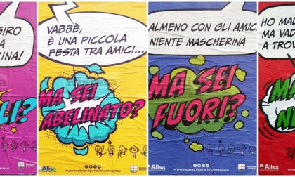 Manifesti a fumetti in città per la campagna contro il Coronavirus. Foto
