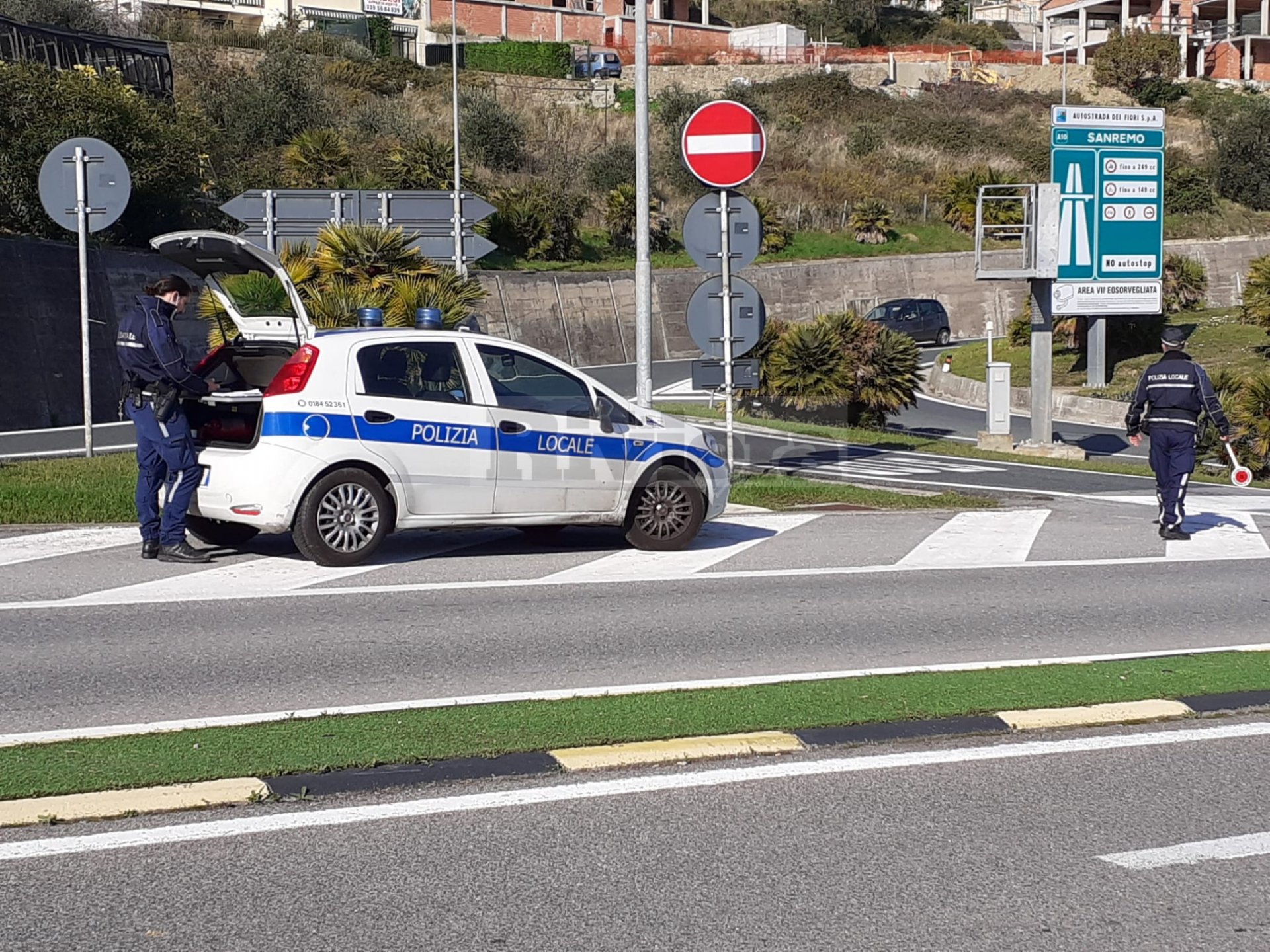 Polizia municipale Sanremo controlli Autostrada e corso Imperatrice