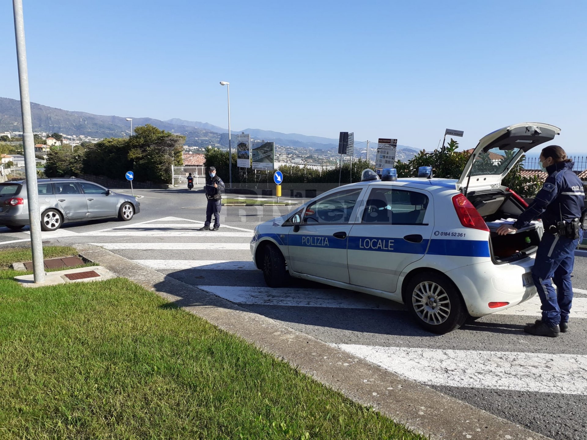Polizia municipale Sanremo controlli Autostrada e corso Imperatrice_02