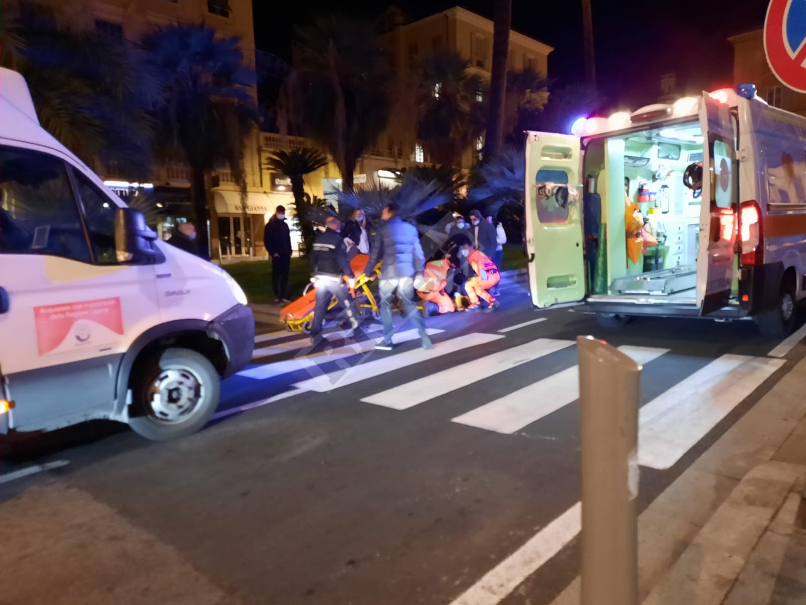 Ragazze investite Sanremo incidente investimento corso Mombello_02