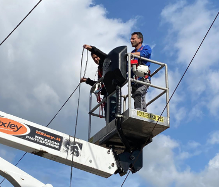 Banda ultra larga, completato il collegamento alle Scuole Asquasciati-Nobel di via Panizzi