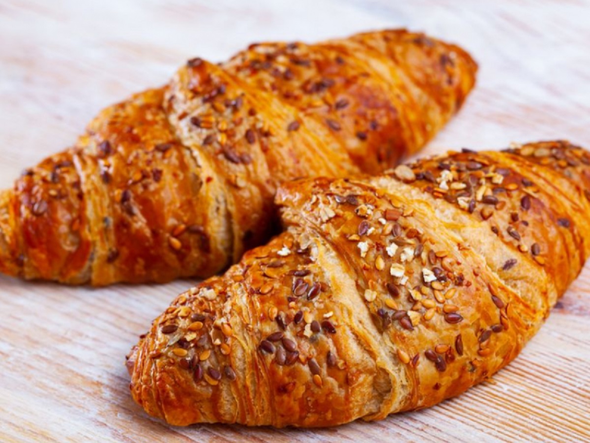 Rischio cancerogeno nei croissant 5 cereali. Ritirati dal mercato