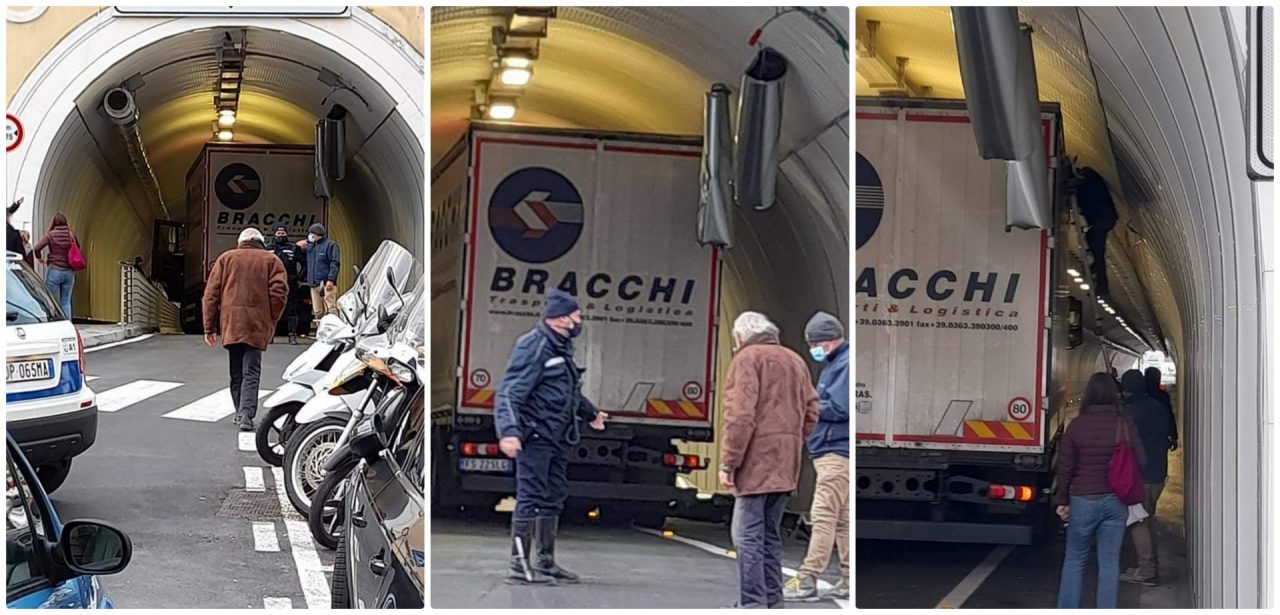 Ancora un camion incastrato: danni alla galleria Scoglietti di Ventimiglia