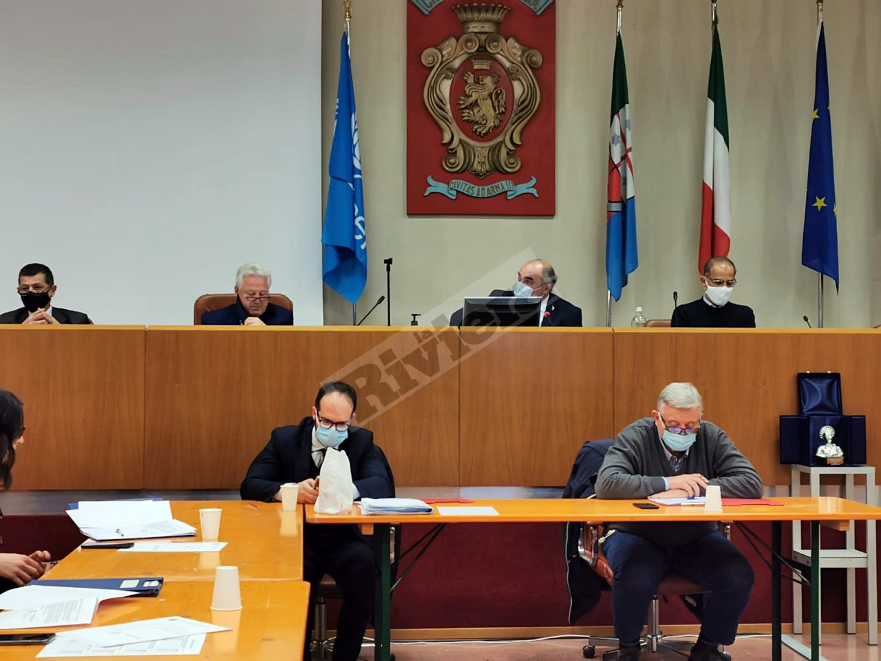 Battibecco Scullino-D’Eusebio sulla ciclabile a sbalzo (Video): Ventimiglia in Movimento vota contro