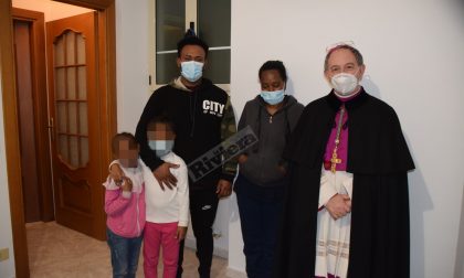 Emergenza famiglie straniere: vescovo inaugura casa di accoglienza