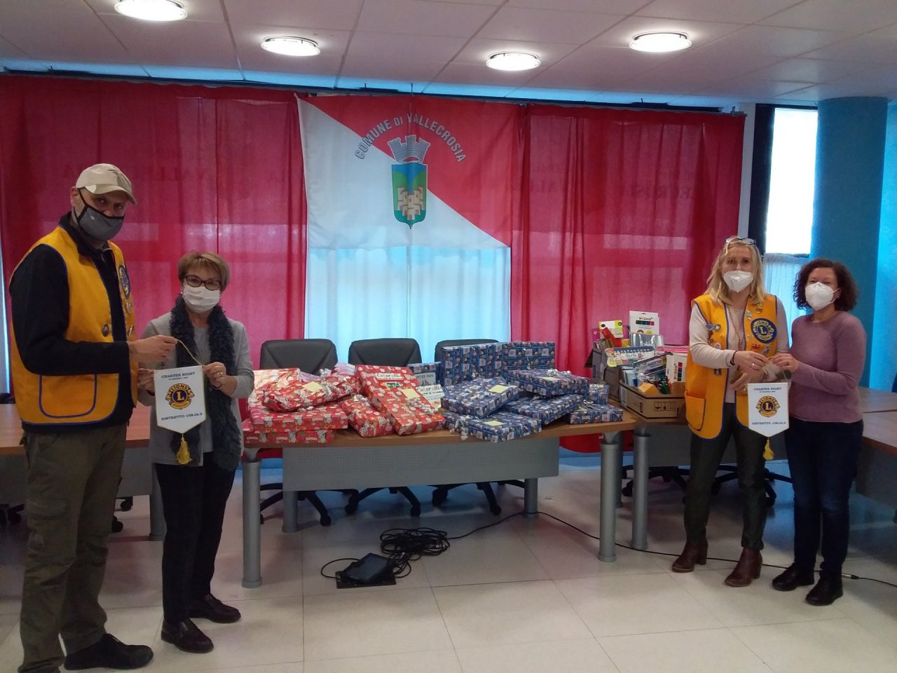 I “Babbo Natale Lions” per i bambini delle Case famiglie