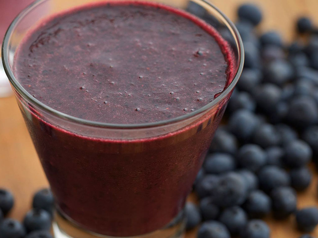 Frammenti di vetro nel succo di mirtillo del Carrefour