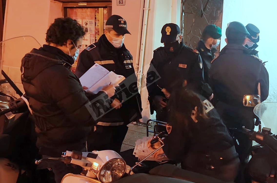 Ioapro Sanremo controlli foze dell'ordine notturna carabinieri polizia municipale polizia_07
