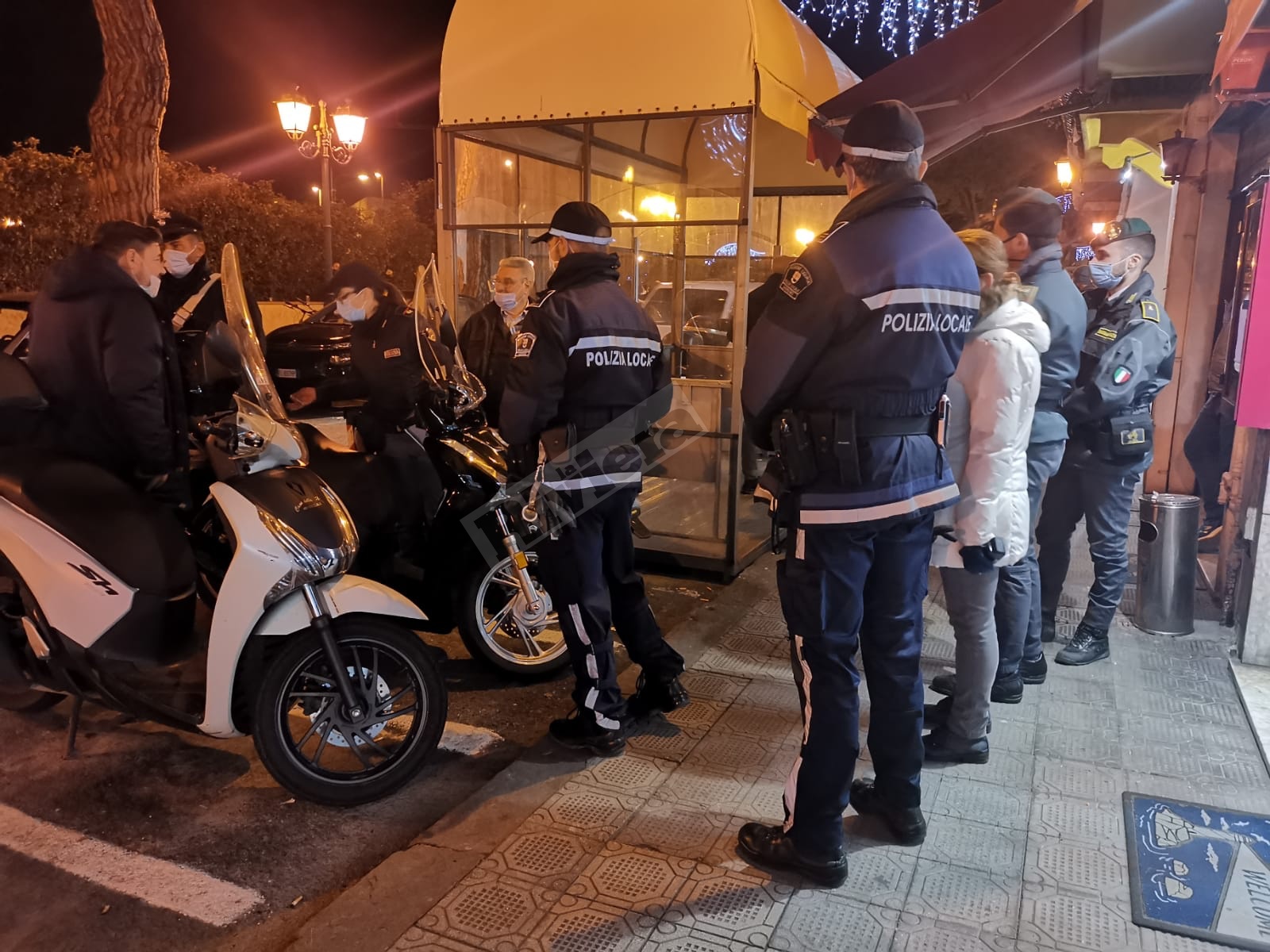 Ioapro Sanremo controlli foze dell'ordine notturna carabinieri polizia municipale polizia_09