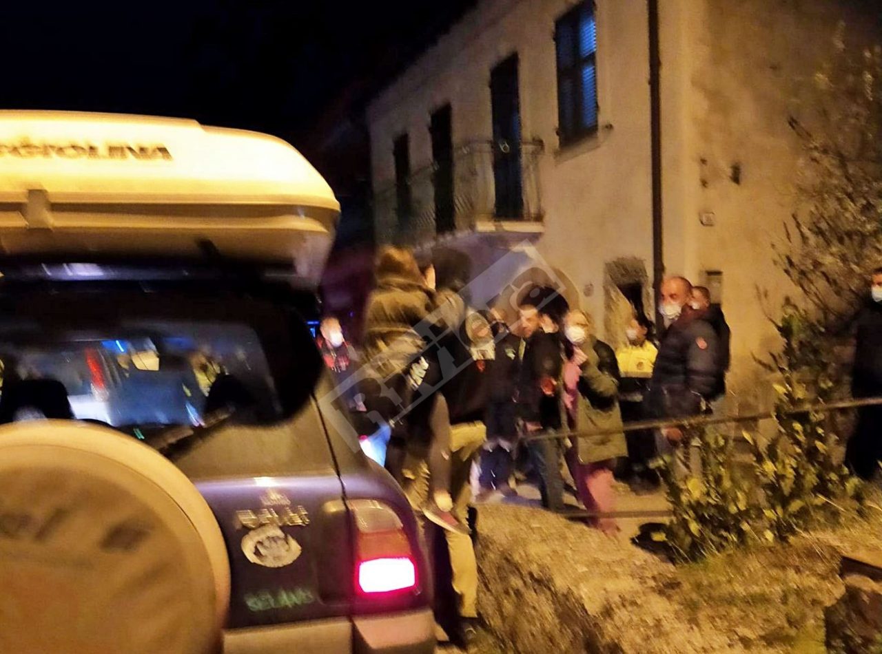 Trovata in lacrime la bimba di 7 anni data per dispersa a Ventimiglia