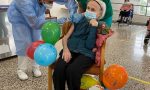 Festeggia i suoi 105 anni con la seconda dose di vaccino