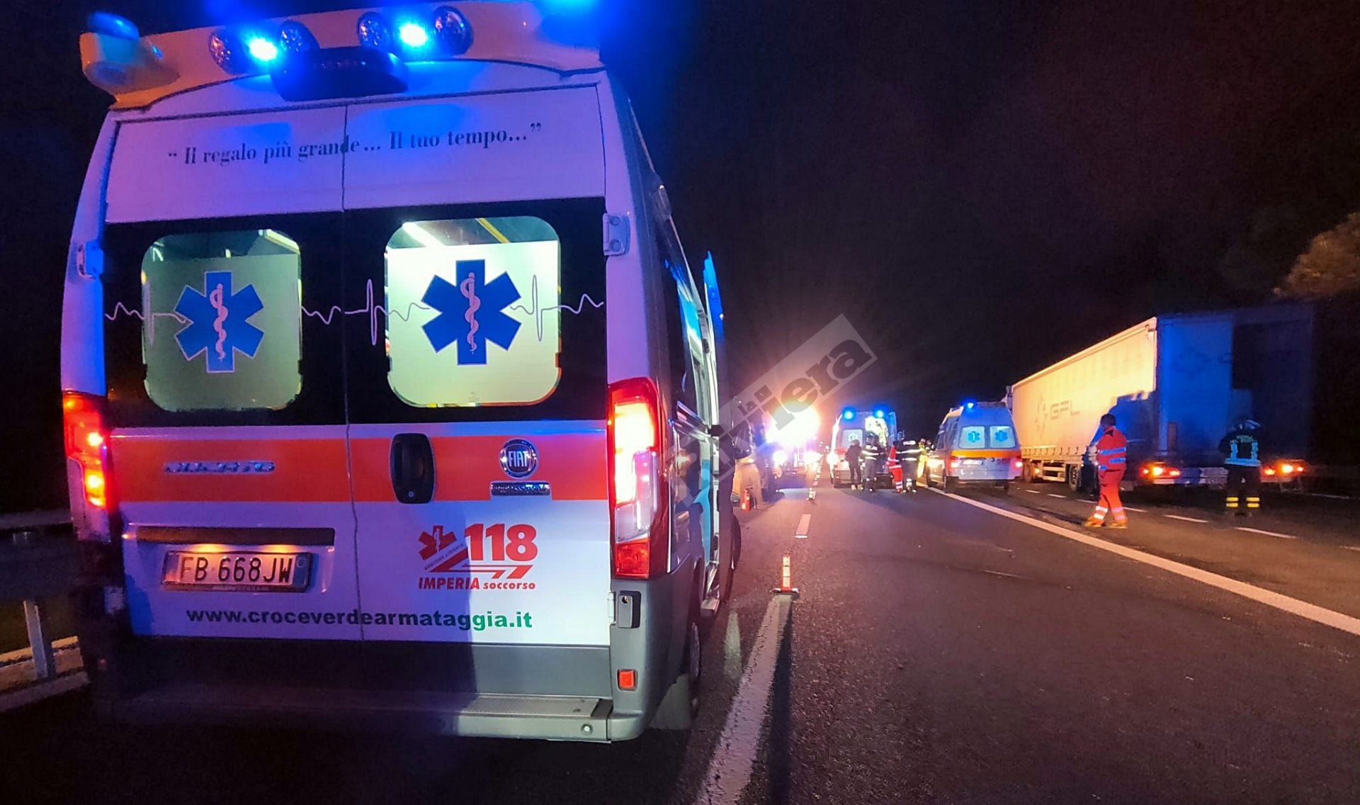 Incidente A10 Autofiori notturna ambulanza automedica