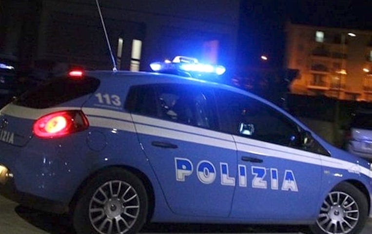 Furto di armi da fuoco: due giovani in manette
