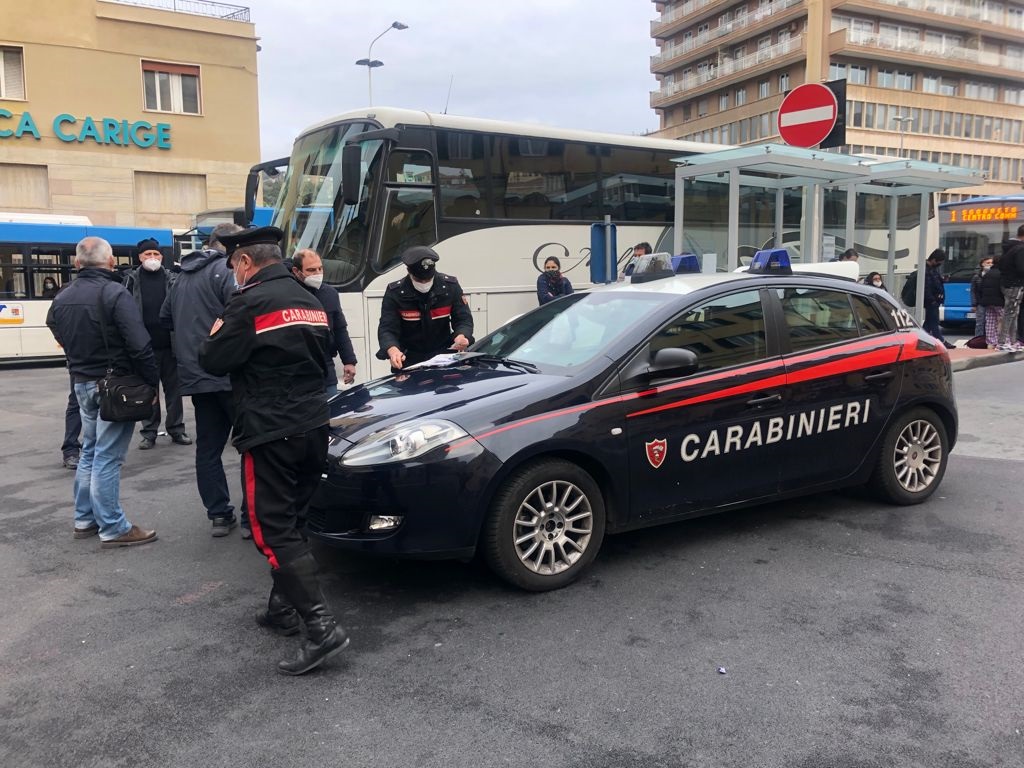 Pugno in faccia a controllore dell’Rt