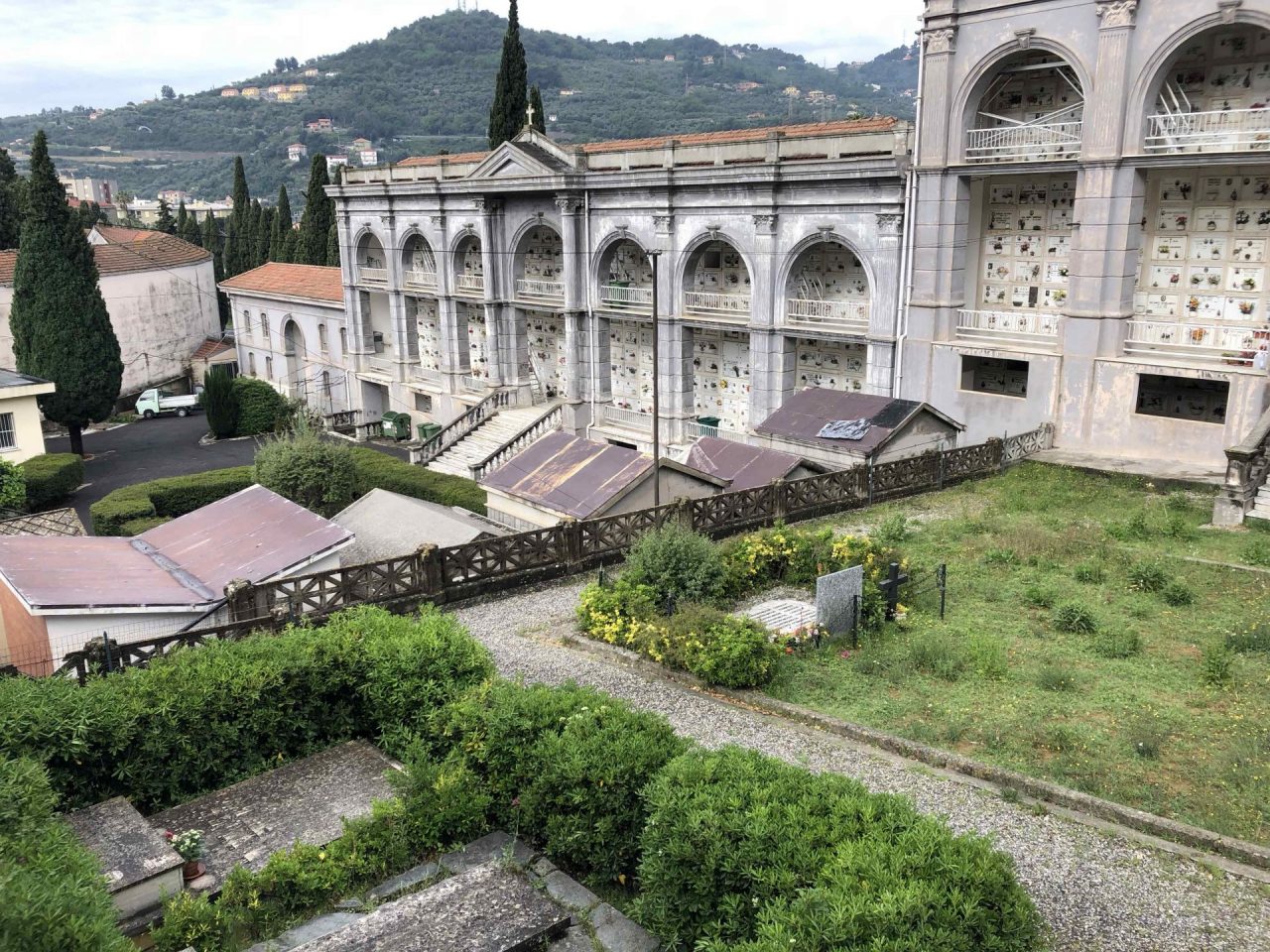 Imperia, via libera alla realizzazione di un tempio crematorio