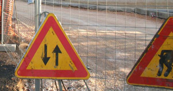 Riapre via Duca d’Aosta dopo l’indagine georadar