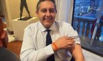 Giovanni Toti invoca la vaccinazione pubblica per ministri e governatori con AstraZeneca