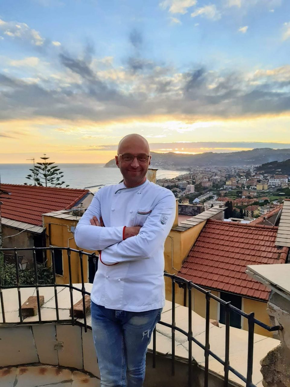 Salta l’inaugurazione della Scuola di Cucina, si parte direttamente  con le iscrizioni