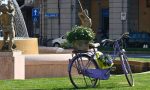 Bici adornate di fiori in attesa della Milano-Sanremo