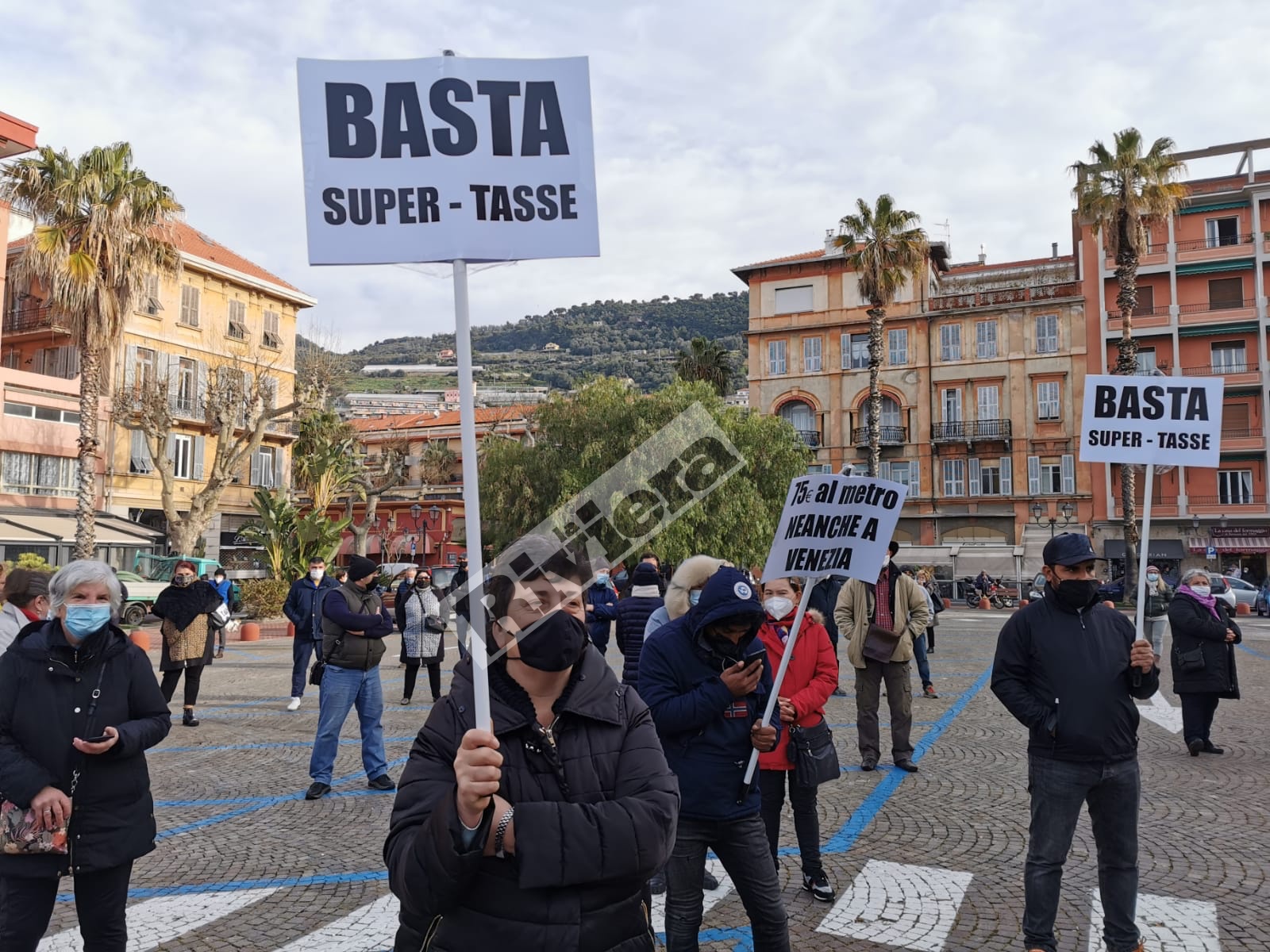 Manifestazioni ambulanti Ventimiglia mercato del venerdì marzo 2021_02