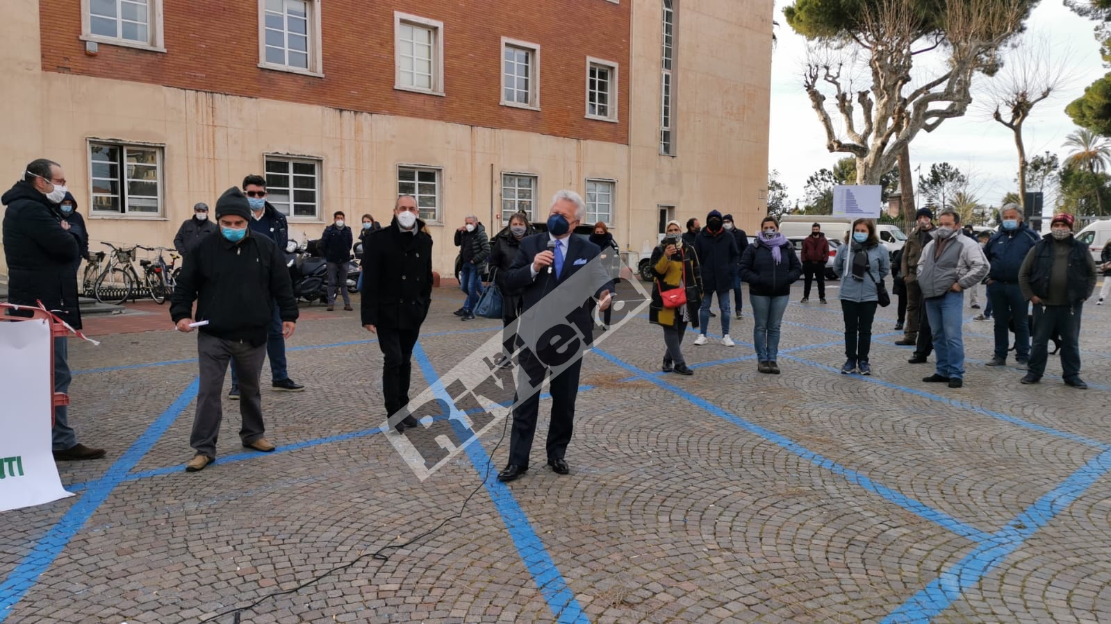 Manifestazioni ambulanti Ventimiglia mercato del venerdì marzo 2021_09