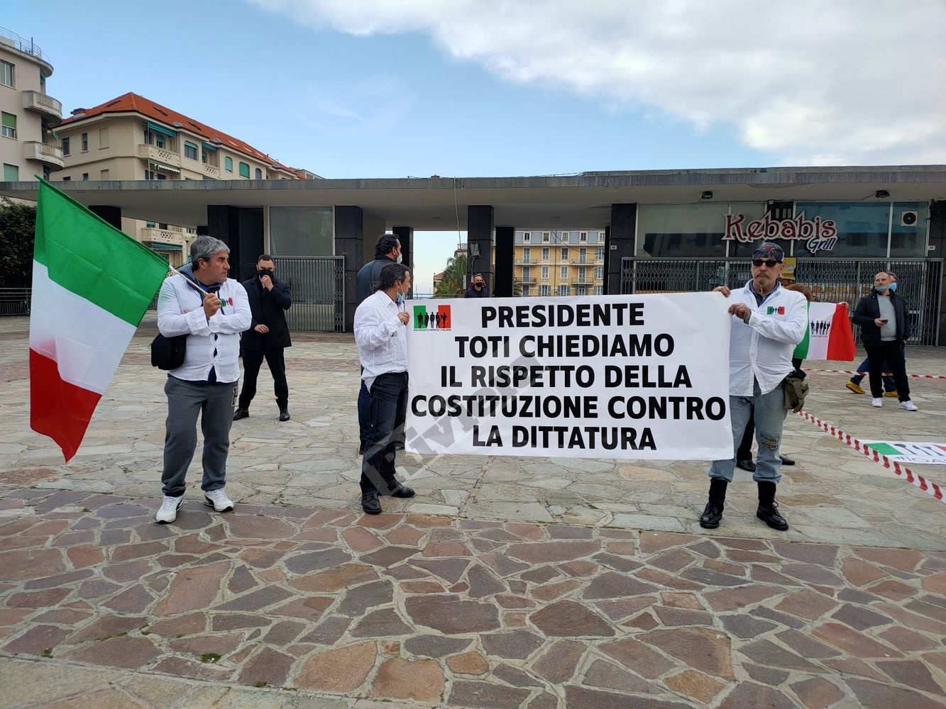 Movimento Imprese Italiane manifestazione Sanremo marzo 2021_04