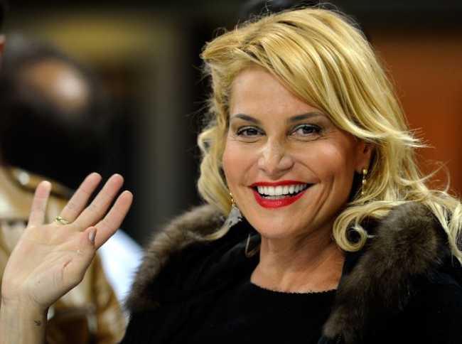 Simona Ventura positiva la covid per lei salta Sanremo