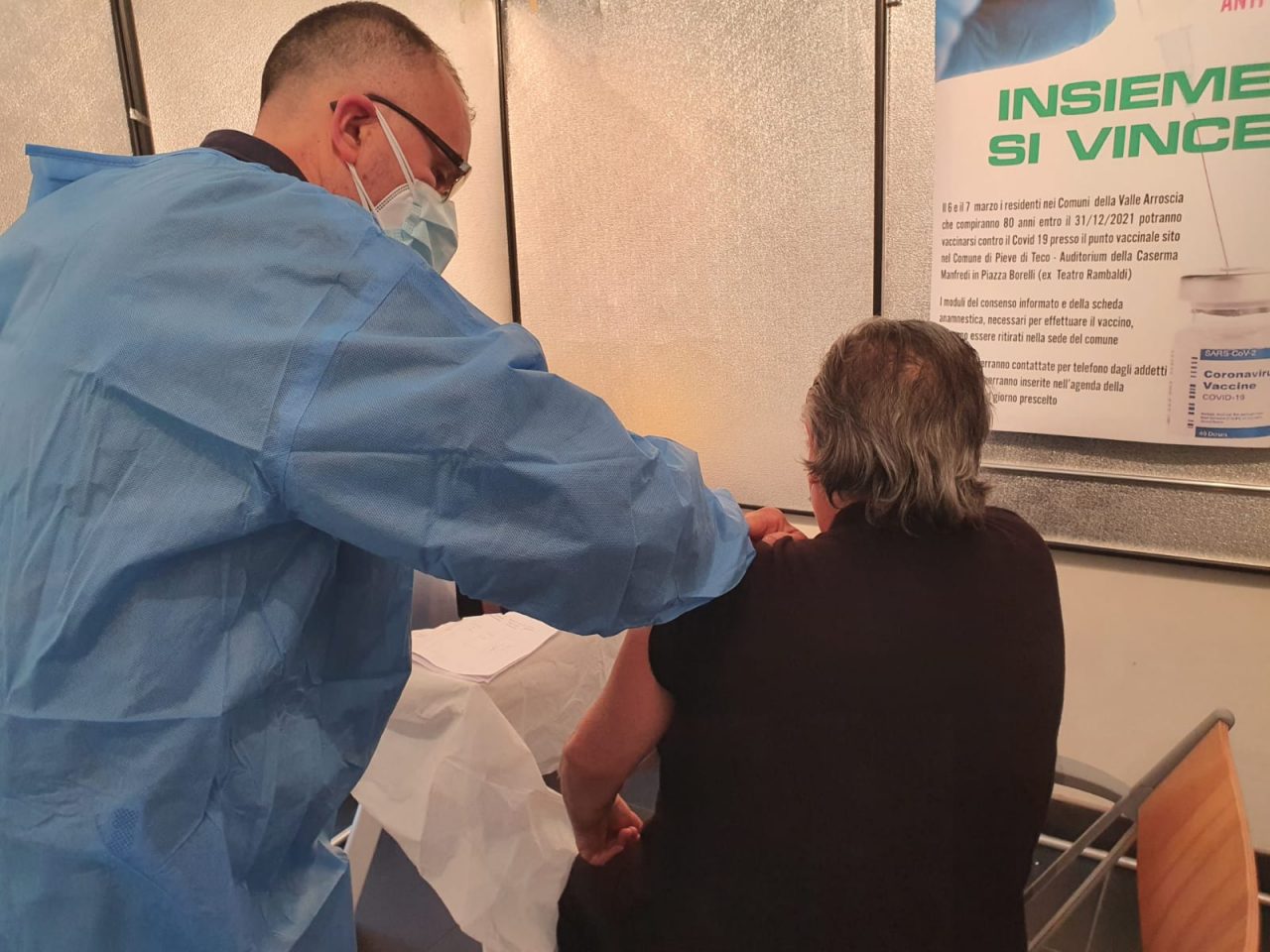 Vaccin day in Valle Arroscia adesione dell’85%