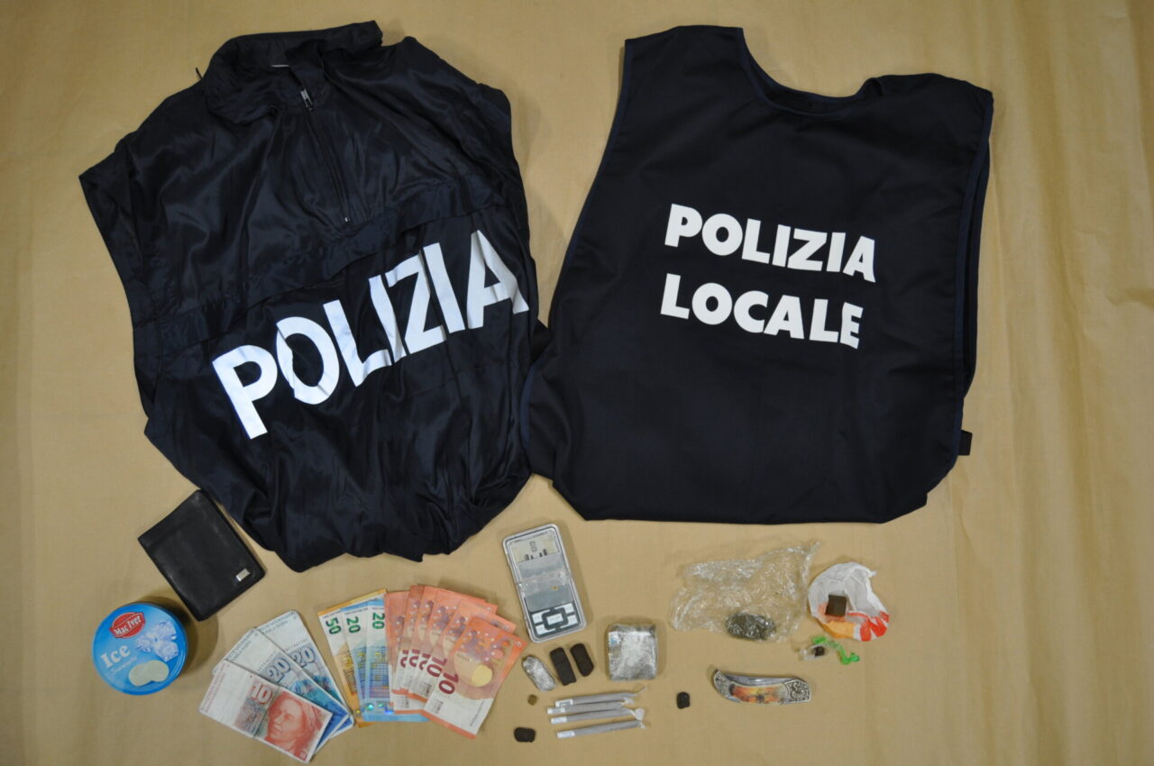 Due spacciatori in manette dopo operazione congiunta in pieno centro