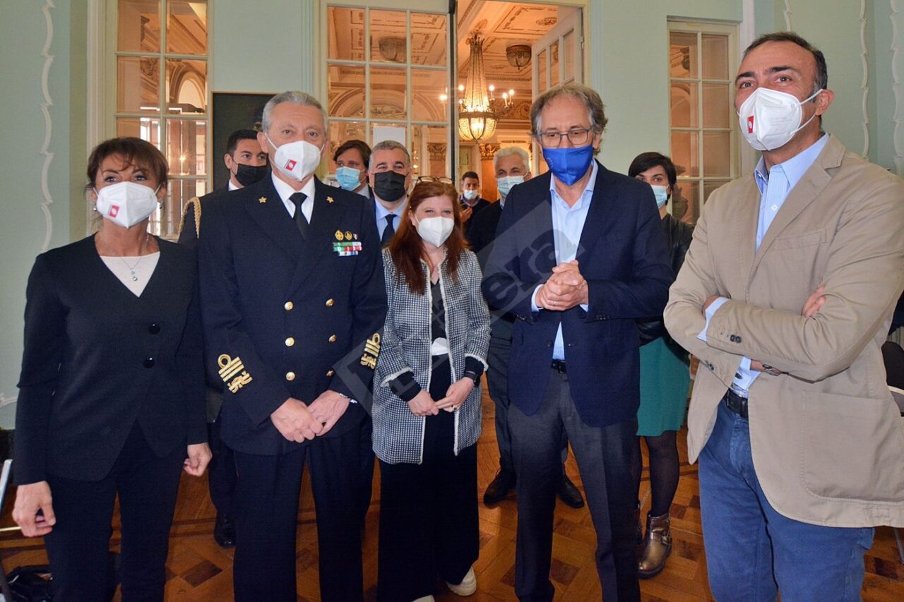 Una app per l’avvistamento dei cetacei: siglato protocollo tra Guardia Costiera e Tethys