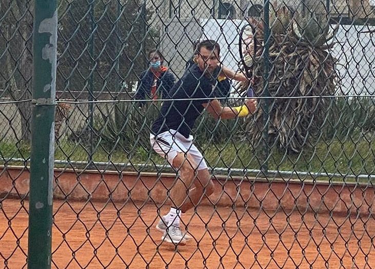 Il tennista Dimitrov (numero 17 del ranking Atp) si allena a Bordighera
