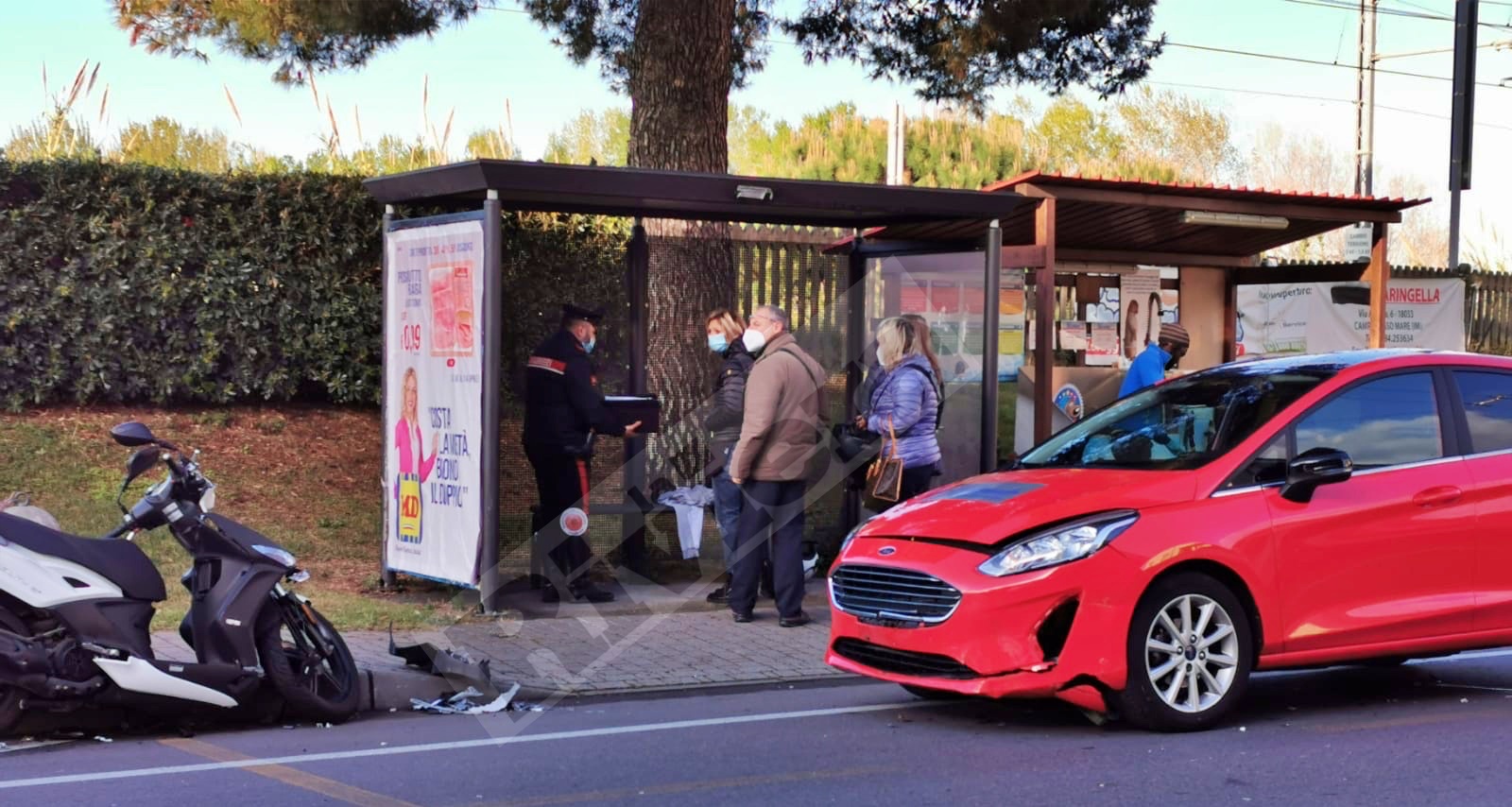 Incidente scooter auto Camporosso elisoccorso Grifo Bordighera Saint Charles
