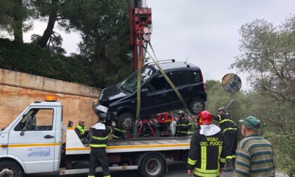 Auto finisce nel dirupo a Caramagna, un ferito in elicottero al Santa Corona